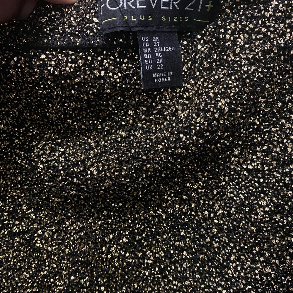 Forever 21 Black and Gold Sparkle Pencil skirt